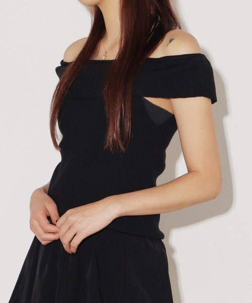 ROOPTOKYO(ループトウキョウ)の「オフショルダートップス 夏物 夏服(シャツ/ブラウス・レディース・ホワイト/ホワイト×ブラック/ブラック・FREE)」の19枚目の写真