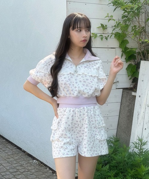 Honey Cinnamon（ハニーシナモン）の「花柄ハーフジップ