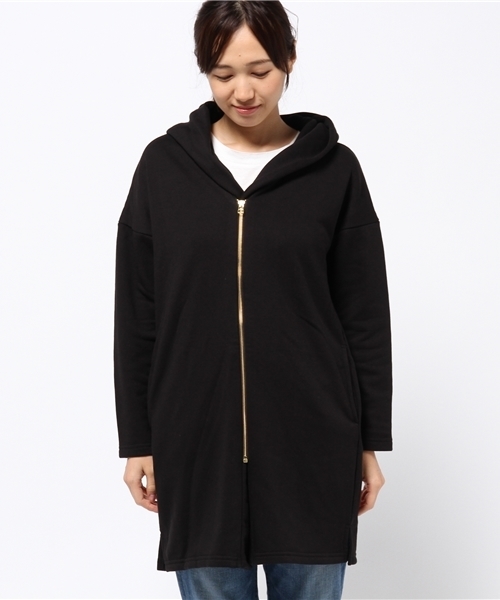 Discoat Parisien（ディスコートパリシアン）の「裏毛ビッグフードパーカー（パーカー・レディース・グレー/ネイビー/ブラック・MEDIUM/SMALL/LARGE）」の4枚目の写真