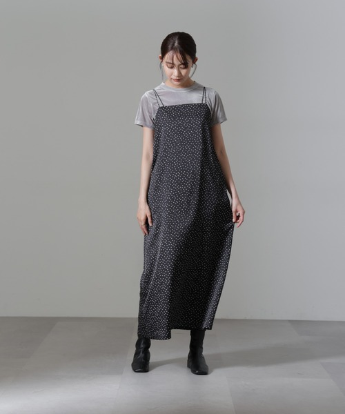 NANO universe（ナノユニバース）の「ドットプリントサテンキャミワンピース（ワンピース・レディース・ブラック/ベージュ・S/M）」の2枚目の写真