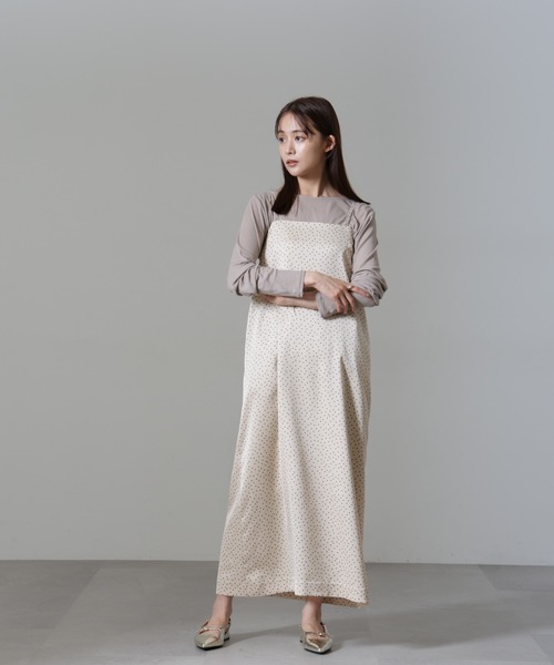 NANO universe（ナノユニバース）の「ドットプリントサテンキャミワンピース（ワンピース・レディース・ブラック/ベージュ・S/M）」の4枚目の写真