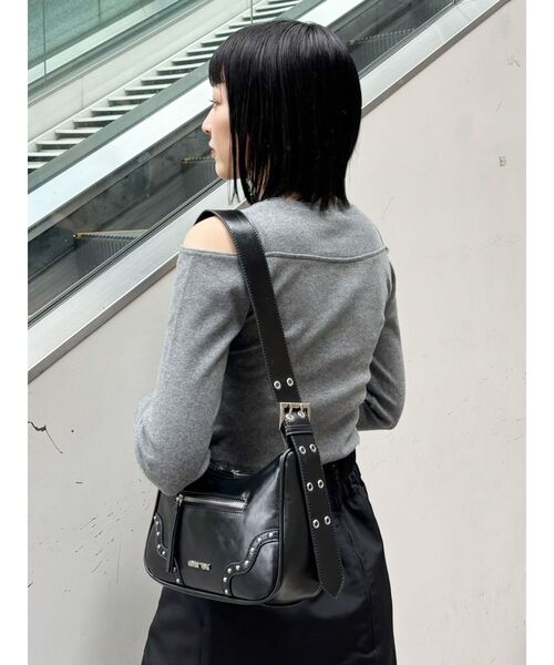 MURUA（ムルーア）の「ボレロレイヤードテレコトップス（Tシャツ/カットソー・レディース・マスタード/パープル/ブラック/グレー・FREE）」の7枚目の写真