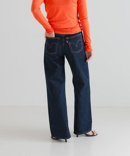 Levi's（リーバイス）の「Levi’s　RIBCAGE WIDE LEG（デニムパンツ・レディース・インディゴブルー・25/26）」の2枚目の写真