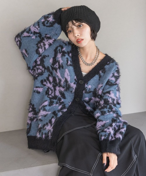 PAGEBOY(ページボーイ)の「アートフラワーシャギーカーディガン(ニット/セーター・レディース・ブラック/ターコイズブルー/オフホワイト/レッド・FREE)」の14枚目の写真