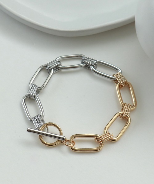Three Four Time（ｽﾘｰﾌｫｰﾀｲﾑ）の「コンビメタルスクエアチェーンブレス（ブレスレット・レディース・その他・FREE）」の3枚目の写真