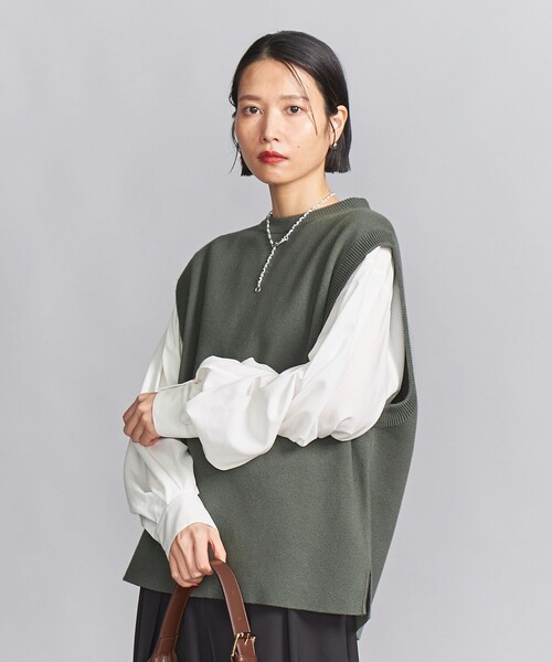 BEAUTY&YOUTH UNITED ARROWS(ビューティーアンドユースユナイテッドアローズ)の「コットンカシミヤミラノリブ ニットベスト -ウォッシャブル-(ベスト・レディース・オフホワイト/オリーブ/レッド・FREE)」の17枚目の写真