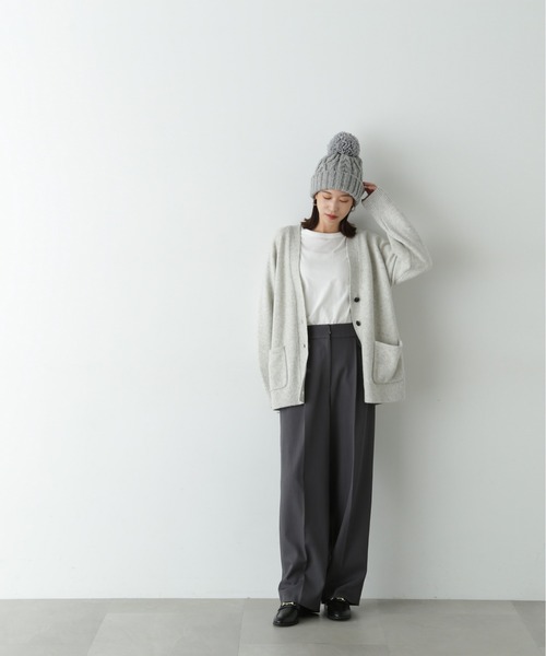 N.(N. Natural Beauty Basic)(エヌエヌナチュラルビューティーベーシック)の「◆ケーブルポンポンニットキャップ(ニットキャップ/ビーニー・レディース・ライトグレー/オフホワイト・フリ-)」の8枚目の写真