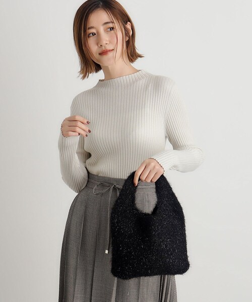 grove（グローブ）の「ラメニットミニクリテトート（トートバッグ・レディース・オフホワイト/ブラック/シルバー系その他・00）」の9枚目の写真