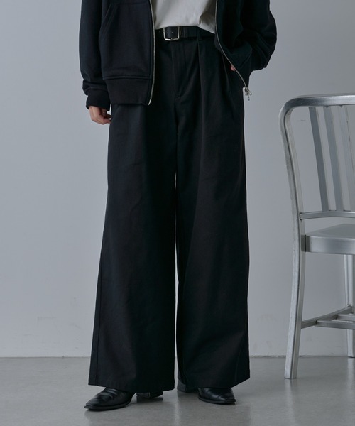 COLONY 2139（コロニートゥーワンスリーナイン）の「ヘビーツイルストレッチダブルタックパンツ（その他パンツ・メンズ・ブラック/ベージュ・MEDIUM/LARGE）」の2枚目の写真