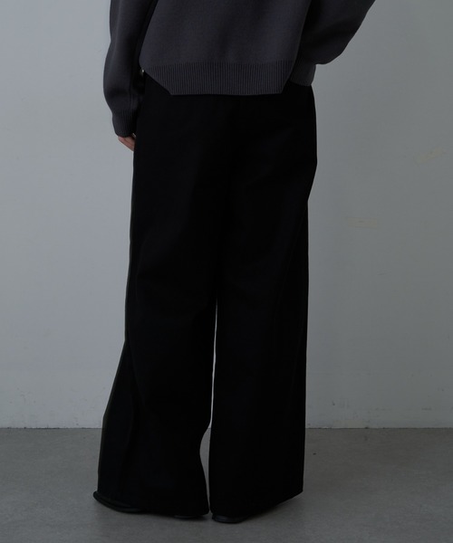 COLONY 2139（コロニートゥーワンスリーナイン）の「ヘビーツイルストレッチダブルタックパンツ（その他パンツ・メンズ・ブラック/ベージュ・MEDIUM/LARGE）」の14枚目の写真