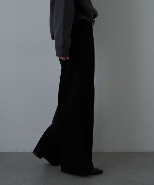 COLONY 2139（コロニートゥーワンスリーナイン）の「ヘビーツイルストレッチダブルタックパンツ（その他パンツ・メンズ・ブラック/ベージュ・MEDIUM/LARGE）」の15枚目の写真