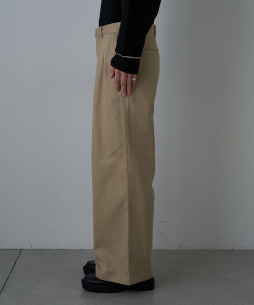 COLONY 2139（コロニートゥーワンスリーナイン）の「ヘビーツイルストレッチダブルタックパンツ（その他パンツ・メンズ・ブラック/ベージュ・MEDIUM/LARGE）」の6枚目の写真