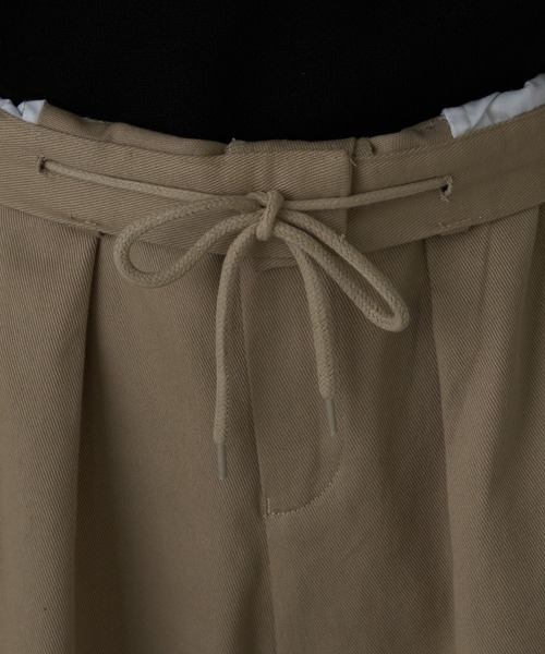 COLONY 2139（コロニートゥーワンスリーナイン）の「ヘビーツイルストレッチダブルタックパンツ（その他パンツ・メンズ・ブラック/ベージュ・MEDIUM/LARGE）」の11枚目の写真