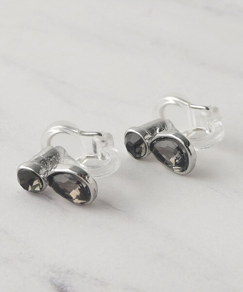 SHOO・LA・RUE（シューラルー）の「【クリップイヤリング】ビジュードロップ型（イヤリング・レディース・ピンクゴールド/ゴールド/シルバー・00）」の2枚目の写真