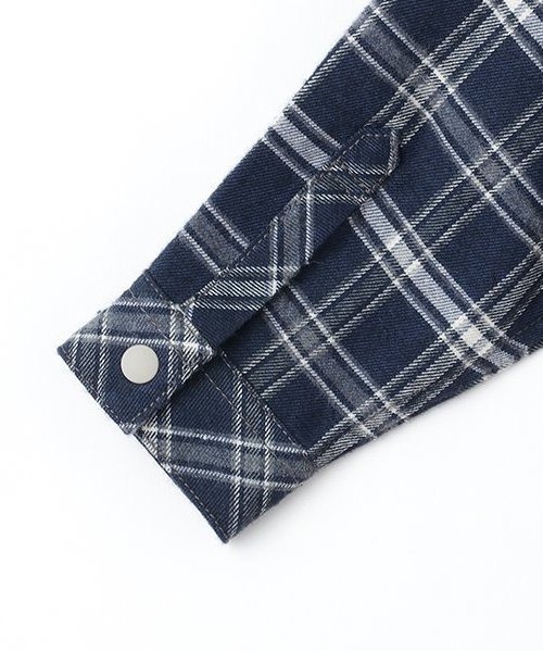 kladskap（クレードスコープ）の「恐竜刺しゅうチェック長袖シャツ（シャツ/ブラウス・キッズ・レッド/ブルー・90cm/100cm/110cm/120cm/130cm）」の14枚目の写真