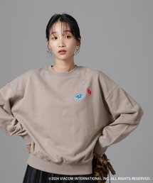 Emily in Paris×FUDGE 別注刺繍スウェット
