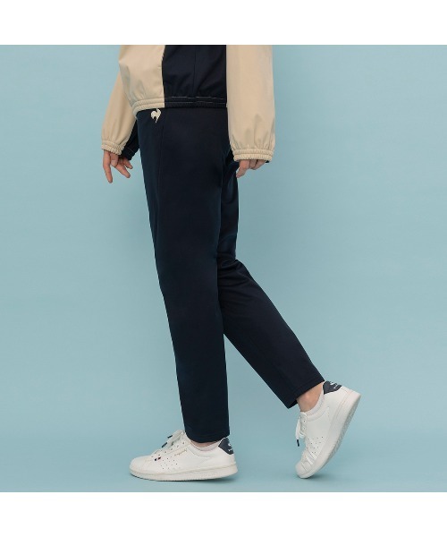 le coq sportif(ルコックスポルティフ)の「ルコックスポルティフ ストレッチボンディングフリースパンツ(その他パンツ・レディース・ネイビー・S/M/L/XL)」の2枚目の写真