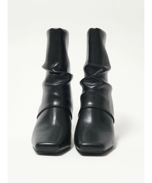 Bella lume(ベッラルーメ)の「《Bella Lume(ベッラルーメ)》クランプルブーツ(ブーツ・レディース・ブラック・MEDIUM/LARGE/SMALL)」の3枚目の写真