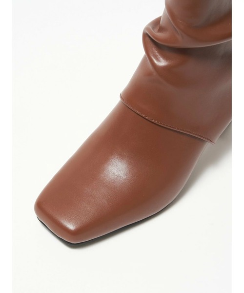 Bella lume(ベッラルーメ)の「《Bella Lume(ベッラルーメ)》クランプルブーツ(ブーツ・レディース・ブラック・MEDIUM/LARGE/SMALL)」の12枚目の写真