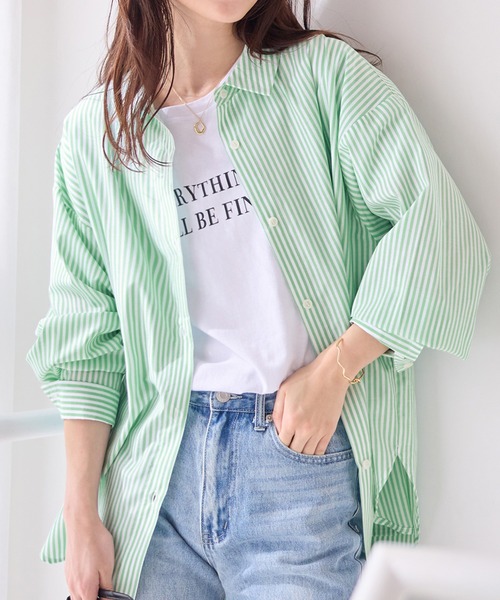 Viola e Viola(ヴィオラエヴィオラ)の「イージーケアゆったりシャツ(シャツ/ブラウス・レディース・グリーン系その他/ブルー系その他/ホワイト・M/L/LL/3L/4L/5L)」の2枚目の写真