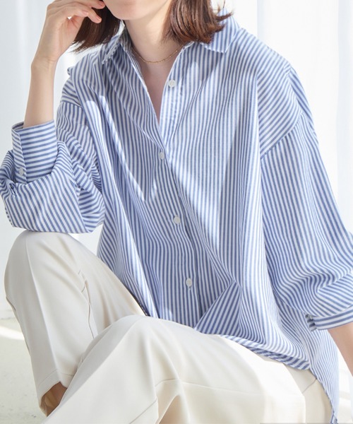 Viola e Viola(ヴィオラエヴィオラ)の「イージーケアゆったりシャツ(シャツ/ブラウス・レディース・グリーン系その他/ブルー系その他/ホワイト・M/L/LL/3L/4L/5L)」の3枚目の写真