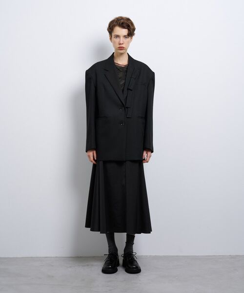 LANVIN en Bleu(ランバンオンブルー)の「リボンブローチテーラードジャケット(その他アウター・レディース・ブラック・36/38)」の13枚目の写真