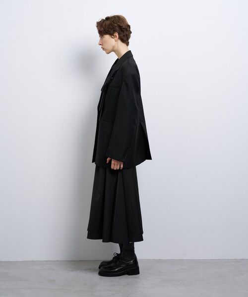 LANVIN en Bleu(ランバンオンブルー)の「リボンブローチテーラードジャケット(その他アウター・レディース・ブラック・36/38)」の12枚目の写真