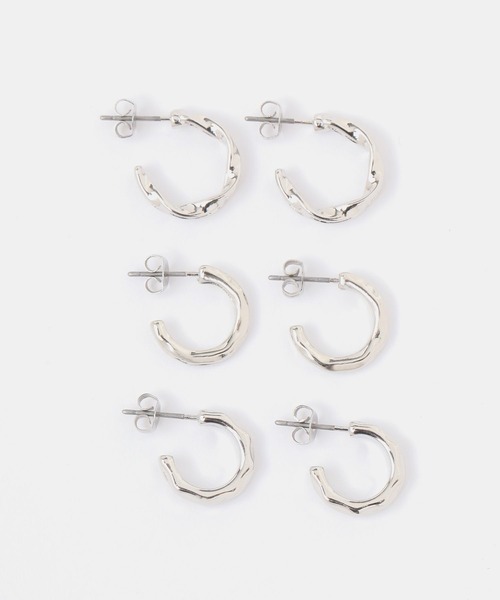 FOREVER 21（フォーエバー トゥエンティーワン）の「6セットシンプルピアス（ピアス（両耳用）・レディース・シルバー・FREE）」の2枚目の写真