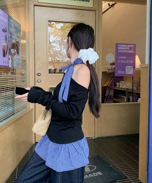 i-dare(アイディア)の「【i-dare】オフショルダー フェイクレイヤード 長袖 トップス(Tシャツ/カットソー・レディース・ブラック/グレー・SMALL/MEDIUM/LARGE)」の6枚目の写真