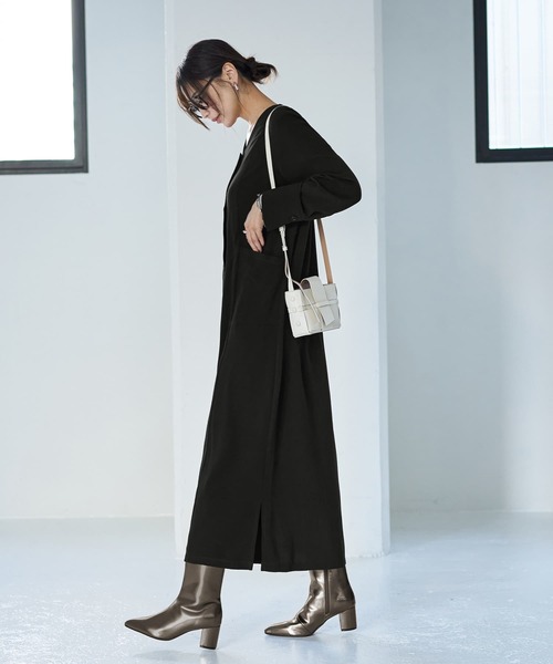 STYLE DELI（スタイルデリ）の「フロント２ボタン台形ネックワンピース（ワンピース・レディース・モカ/ブラック・MEDIUM/SMALL）」の6枚目の写真