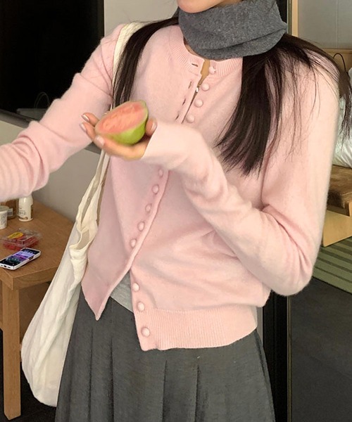 MEMECLE（メメクル）の「【 MEMECLE / メメクル 】フロントボタンニットカーディガン（カーディガン/ボレロ・レディース・ピンク/グレー・FREE）」の15枚目の写真