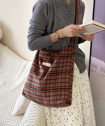 Mejoul（メジュール）の「【A4対応】チェック柄クロストートバッグ（トートバッグ）」