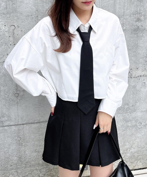 INGNI（イング）の「ネクタイ付ショートシャツ（シャツ/ブラウス・レディース・サックスブルー系5/ホワイト×ブラック/ホワイト系その他7・M）」の2枚目の写真