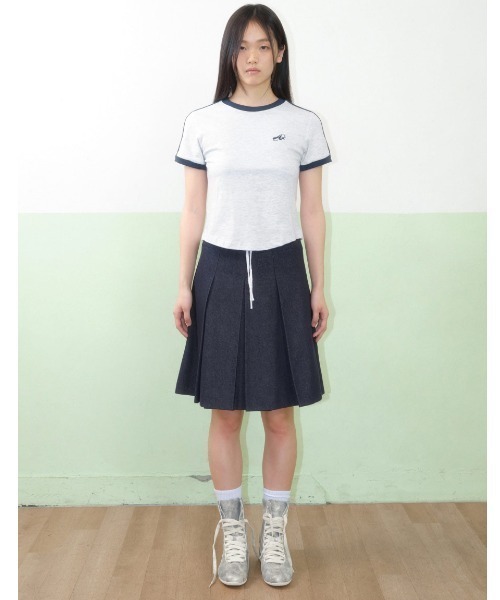 AMESWORLDWIDE(アメスワールドワイド)の「A'GEM/9 × .kom 『AMESWORLDWIDE/アメスワールドワイド』A NUMBERING LINETAPE TEE /ナンバリングラインテープTEE(Tシャツ/カットソー・レディース・アイボリー/ブラック/グレー・S)」の4枚目の写真
