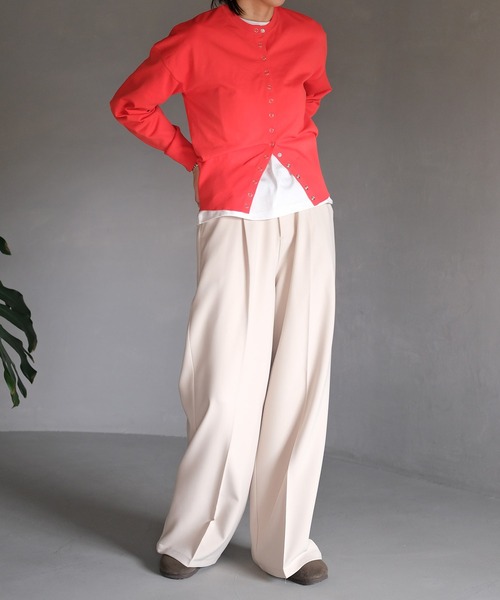 AKTE（アクテ）の「スナップボタンニットカーディガン（カーディガン/ボレロ・レディース・チャコールグレー/ベージュ系/レッド・FREE）」の20枚目の写真