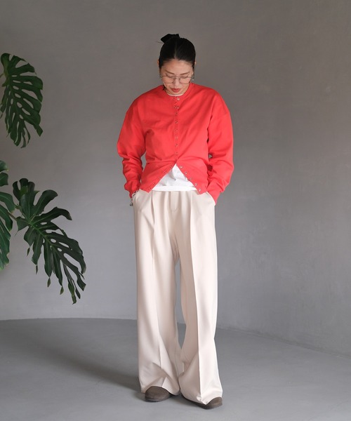 AKTE（アクテ）の「スナップボタンニットカーディガン（カーディガン/ボレロ・レディース・チャコールグレー/ベージュ系/レッド・FREE）」の21枚目の写真