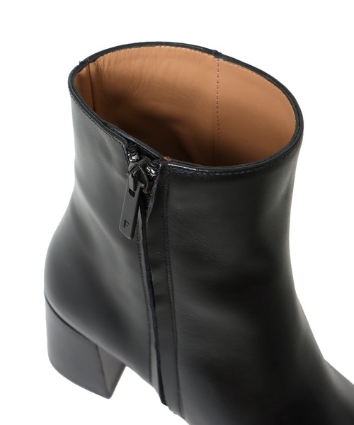 DRESSLAVE（ドレスレイブ）の「Flattered / GILL(ギルレザーブラック サイドジップレザーショートブーツ)（ブーツ・レディース・ブラック・38/37）」の11枚目の写真