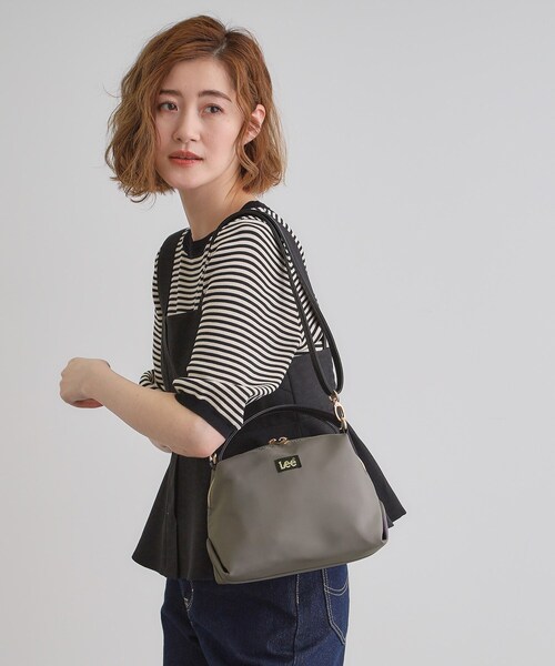 Lee（リー）の「【Lee別注】ダブルハンドル2WAYショルダー（ショルダーバッグ・レディース・レオパード/シルバー系その他5/ダークグレー/ブラック・00）」の6枚目の写真