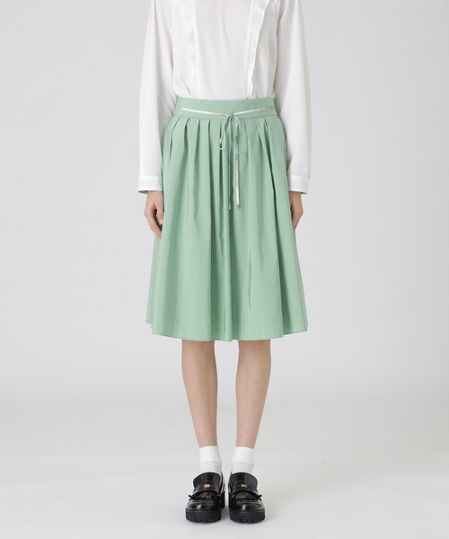 BLUE LABEL CRESTBRIDGE（ブルーレーベルクレストブリッジ）の「デュアルライトウェザースカート（スカート・レディース・ホワイト/ダークネイビー/グリーン/ベージュ・36/38）」の3枚目の写真