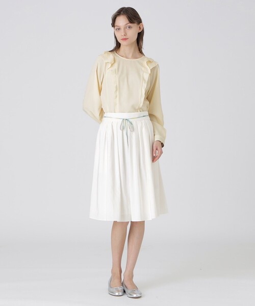 BLUE LABEL CRESTBRIDGE（ブルーレーベルクレストブリッジ）の「デュアルライトウェザースカート（スカート・レディース・ホワイト/ダークネイビー/グリーン/ベージュ・36/38）」の5枚目の写真