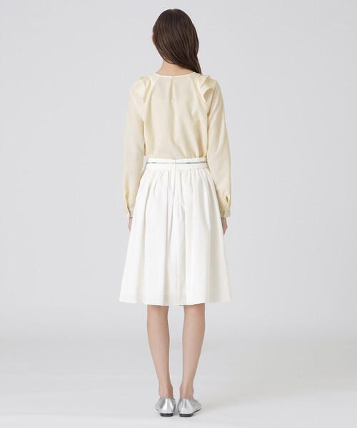 BLUE LABEL CRESTBRIDGE（ブルーレーベルクレストブリッジ）の「デュアルライトウェザースカート（スカート・レディース・ホワイト/ダークネイビー/グリーン/ベージュ・36/38）」の7枚目の写真