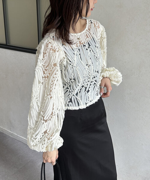 Thevon（ゼボン）の「コードレース袖ボリュームブラウス（シャツ/ブラウス・レディース・オフホワイト/アイボリー/ブラック・FREE）」の10枚目の写真