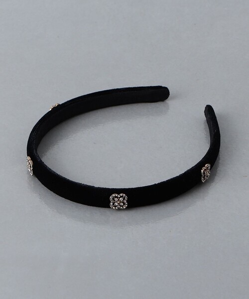 UNITED ARROWS(ユナイテッドアローズ)の「パヴェフラワー ヘッドバンド(ヘアバンド・レディース・ブラック・FREE)」の5枚目の写真