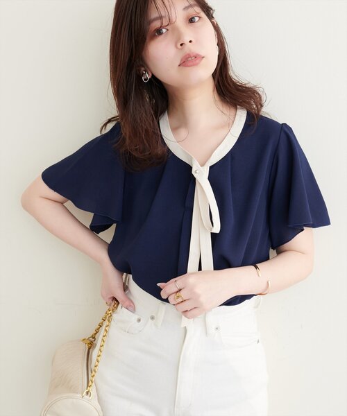 natural couture（ナチュラルクチュール）の「【WEB限定】配色リボンタイフレアスリーブブラウス（シャツ/ブラウス・レディース・アイボリー/グレー/ミント/ネイビー/ドット・FREE）」の10枚目の写真