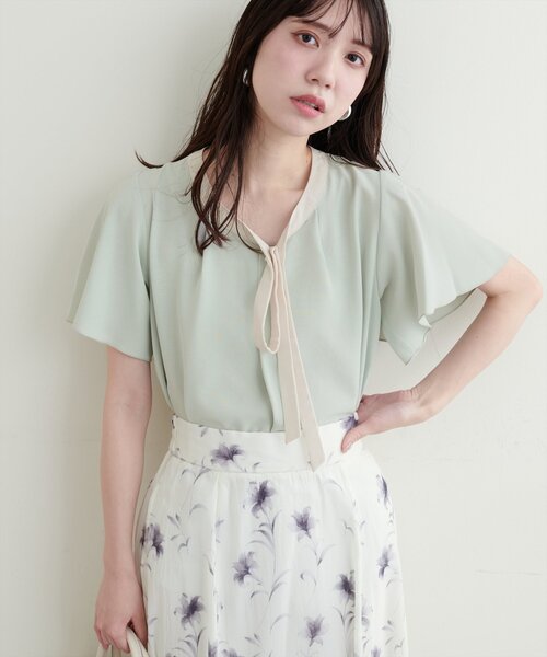 natural couture（ナチュラルクチュール）の「【WEB限定】配色リボンタイフレアスリーブブラウス（シャツ/ブラウス・レディース・アイボリー/グレー/ミント/ネイビー/ドット・FREE）」の7枚目の写真