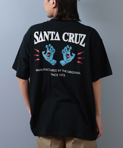 SANTA CRUZ(サンタクルーズ)の「【ムラサキスポーツ限定】SANTACRUZ/サンタクルーズ 半袖Tシャツ バックプリント 502253409(Tシャツ/カットソー・メンズ・ブラック/ホワイト・M/L/XL)」の2枚目の写真