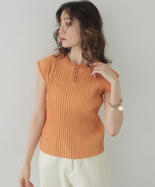 CLEIO（クレイオ）の「【CLEIO】二重臼フレンチスリーブサマーニット DOUBLE MILL FRENCH SLEEVE KNIT/986-13605（Tシャツ/カットソー・レディース・ライトグリーン/アイボリー/サックスブルー/テラコッタ・FREE）」の3枚目の写真