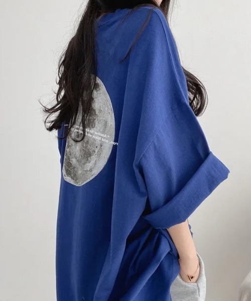 Teem Store(チームストア)の「ムーンプリントオーバーサイズビッグTシャツ(Tシャツ/カットソー・レディース・ブラック/グレー/ブルー/ホワイト・M/L)」の15枚目の写真
