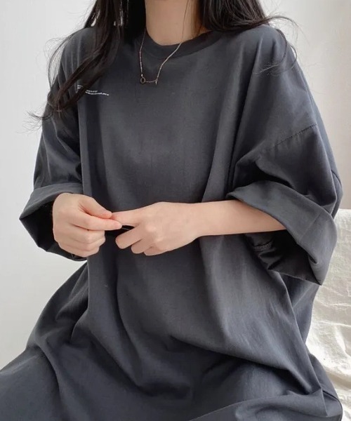 Teem Store(チームストア)の「ムーンプリントオーバーサイズビッグTシャツ(Tシャツ/カットソー・レディース・ブラック/グレー/ブルー/ホワイト・M/L)」の20枚目の写真