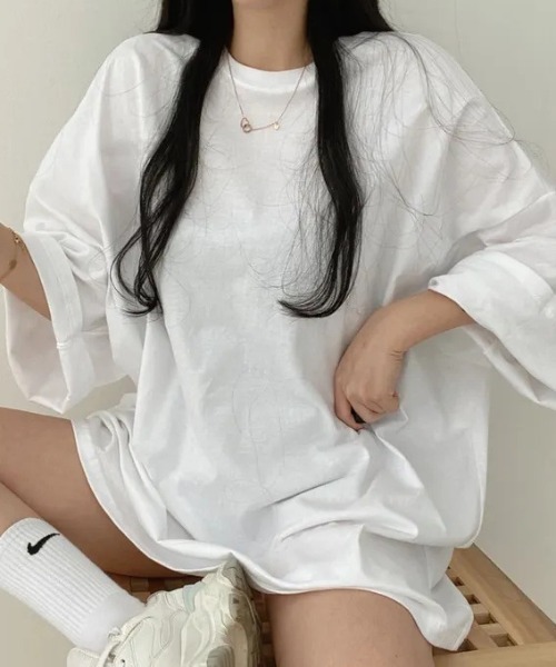 Teem Store(チームストア)の「ムーンプリントオーバーサイズビッグTシャツ(Tシャツ/カットソー・レディース・ブラック/グレー/ブルー/ホワイト・M/L)」の19枚目の写真